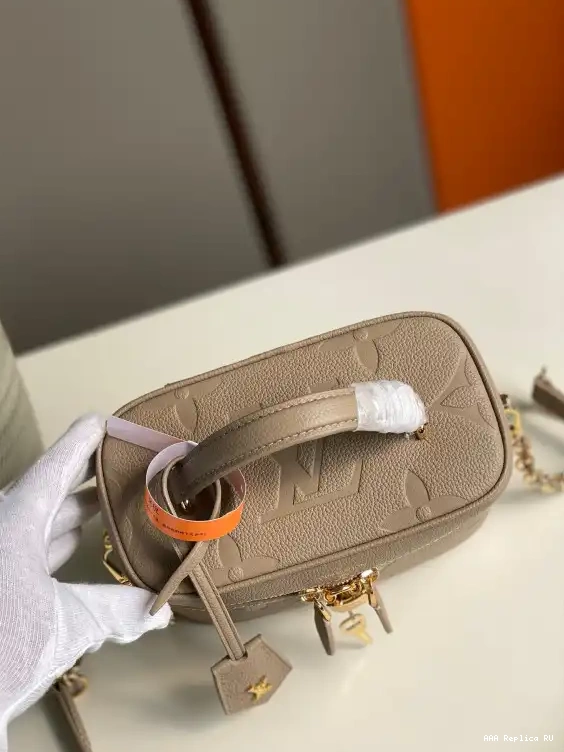 Aaa replica ru LOUIS VUITTON PM VANITY 0607
